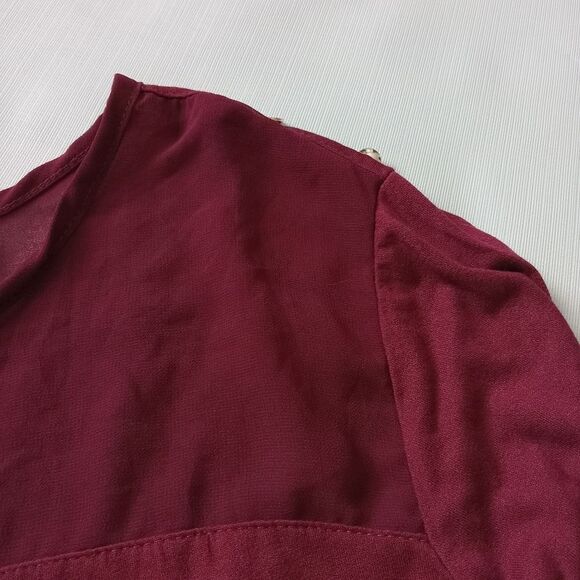 Rue21 Plus Size Stretchy Maroon Red Roll Tab Sleeve Mesh Shoulder Top Women's 3X - Picture 6 of 12